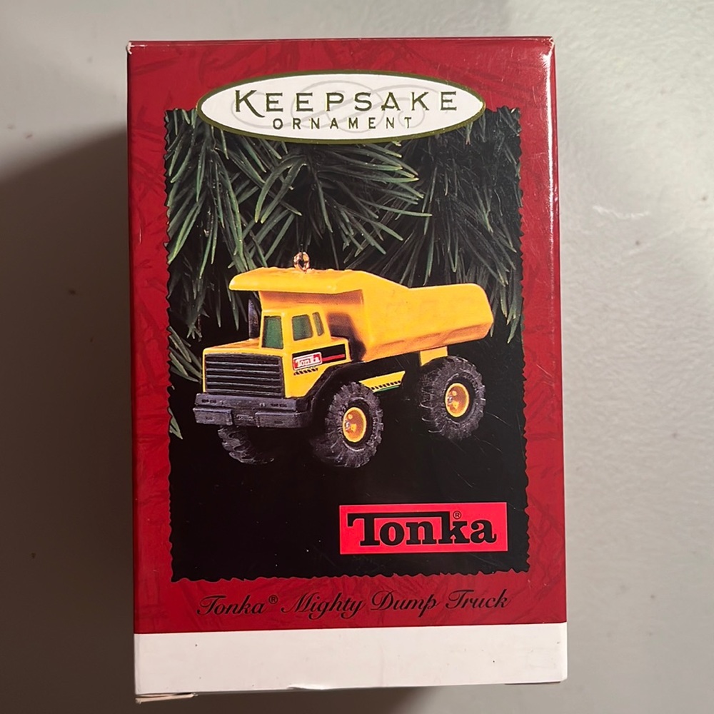 1996 Hallmark Tonka Mighty Dump Truck